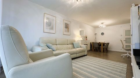 Foto 2 de Piso en venta en Calle Atzeragaine, Urduliz, Bizkaia