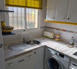 Foto 5 de Casa adosada en venta en Calle Jara, Punta Umbría, Huelva