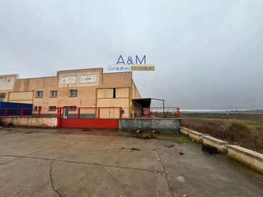 Nau industrial de lloguer a Cerezo