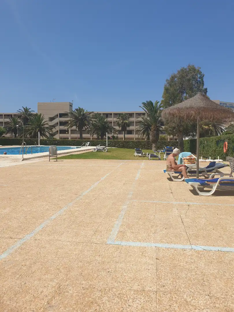 Piscina de Àtic en venda en Roquetas de Mar amb Terrassa, Moblat i Piscina comunitària
