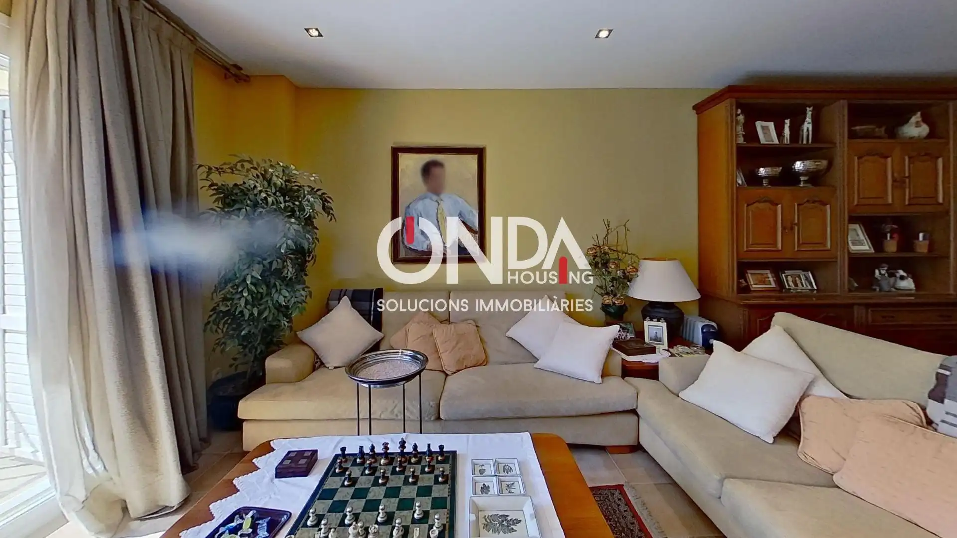 Sala de estar de Casa adosada en venta en Tremp con Calefacción, Terraza y Trastero