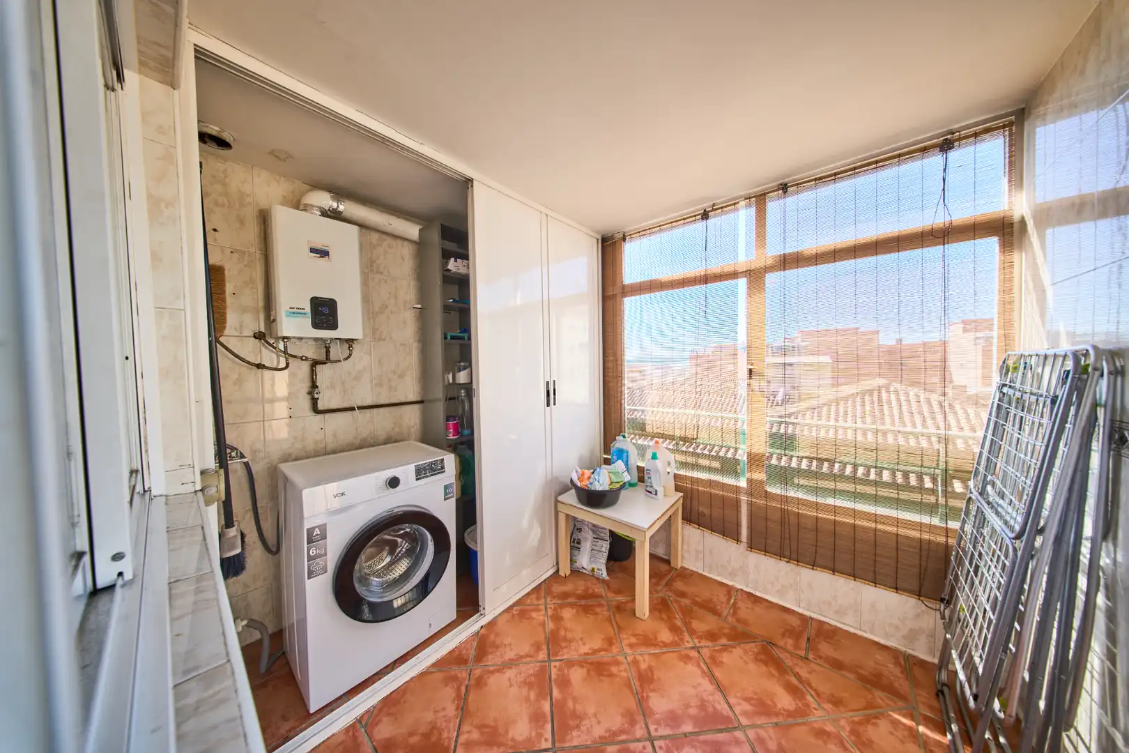 Terraza de Ático en venta en Granada con Calefacción, Terraza y Amueblado