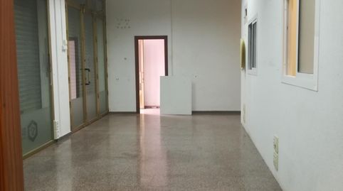 Nave industrial con mucha visibilidad, 2 PLANTAS