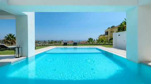 Foto 2 de Apartamento de alquiler en N/a, -1, El Paraíso, Benahavís