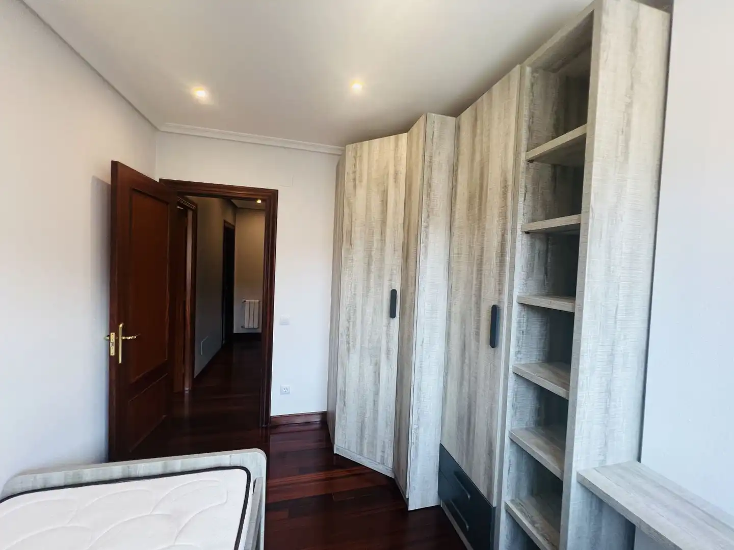 Duplexes for sale in La Iglesia, Voto