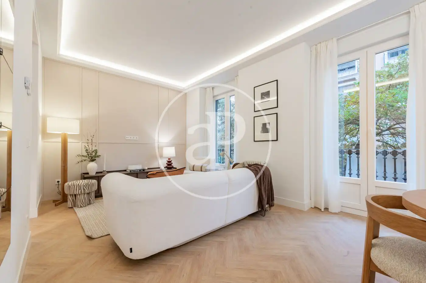 Living room of Flat for sale in Barrio de Salamanca