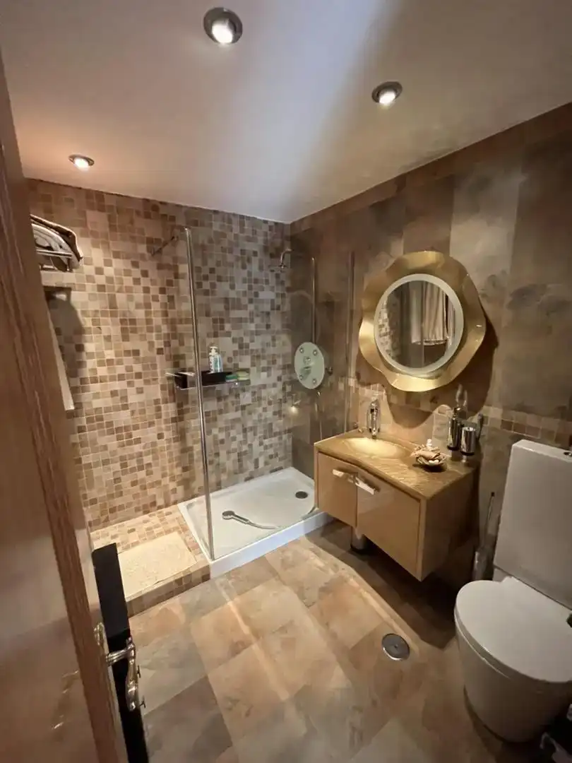 Bathroom of Flat for sale in Torres  with Air Conditioner, Parquet flooring and Storage room