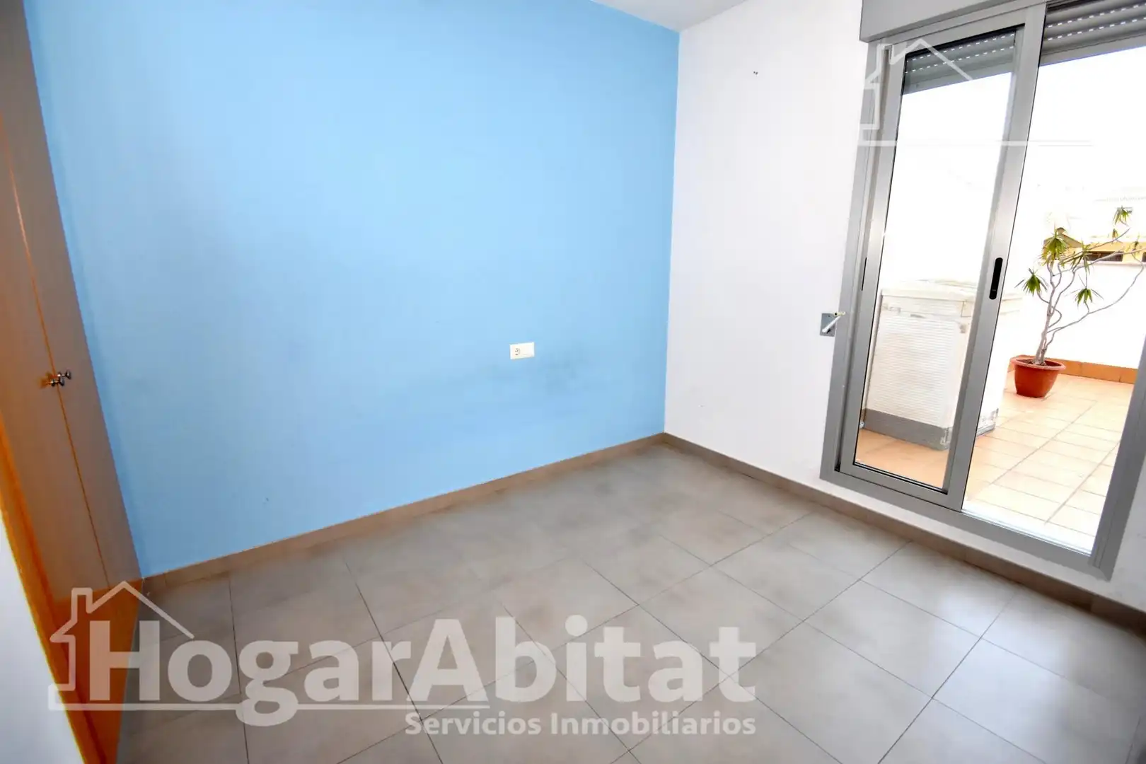 Schlafzimmer von Wohnung zum Verkauf in Massanassa mit Klimaanlage, Heizung und Terrasse