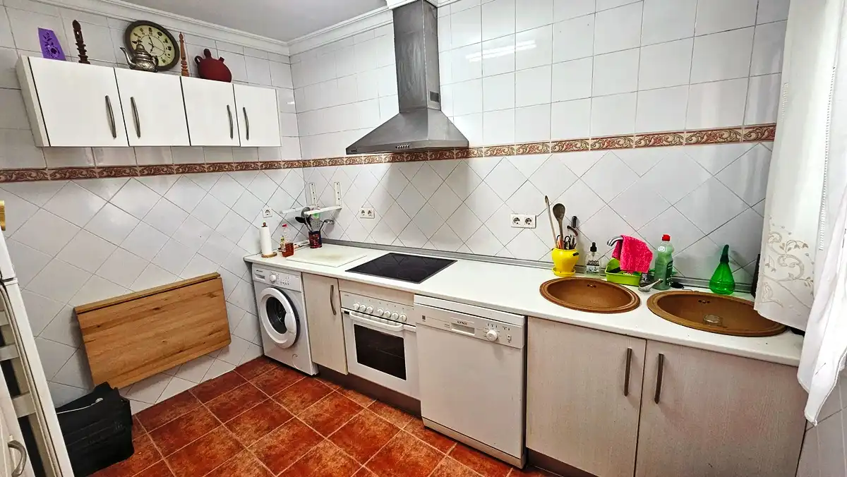 Küche von Haus oder Chalet zum Verkauf in Cortegana mit Privatgarten und Abstellraum