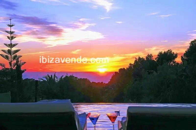 Xalet amb piscina en venda a Cala Salada, imagen 16