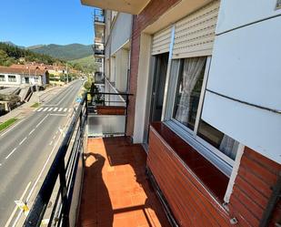 Außenansicht von Wohnung zum verkauf in Okondo mit Heizung und Terrasse