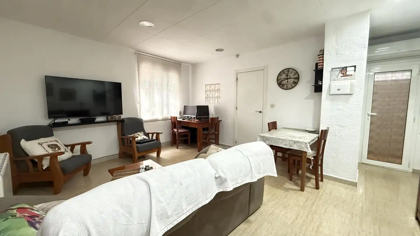Sala de estar de Planta baja en venta en Mataró con Aire acondicionado