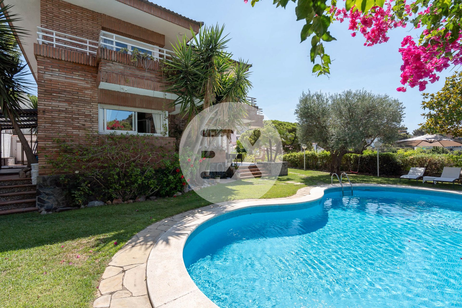 Garden of House or chalet for sale in Castelldefels  with Air Conditioner, Private garden and Terrace