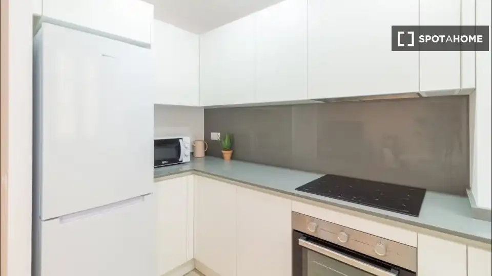 Appartamento con terrazza in affitto a Ciutat Vella, imagen 5