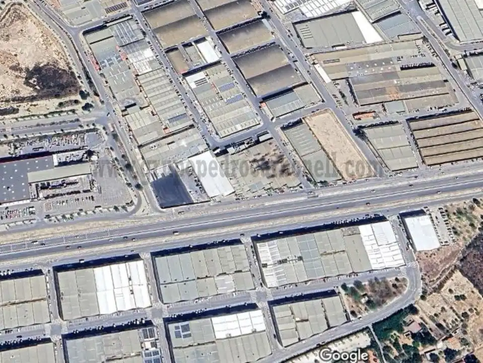 Industrial building for sale in Crevillent