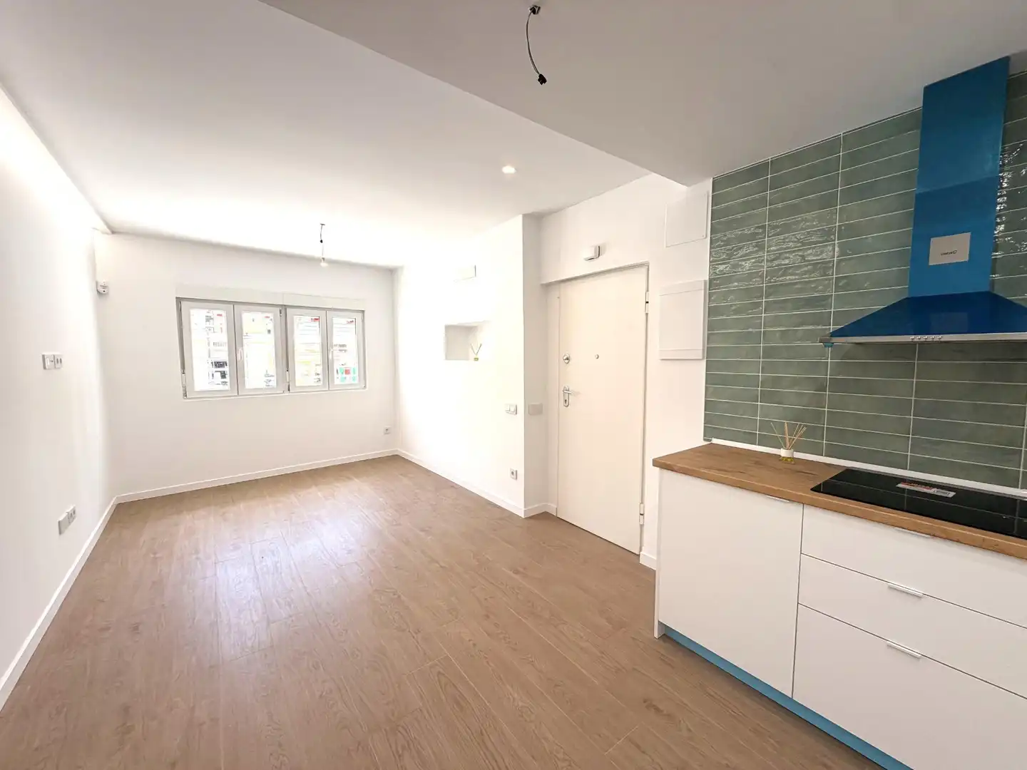 Living room of Ground floor for sale in Torremolinos  with Alarm