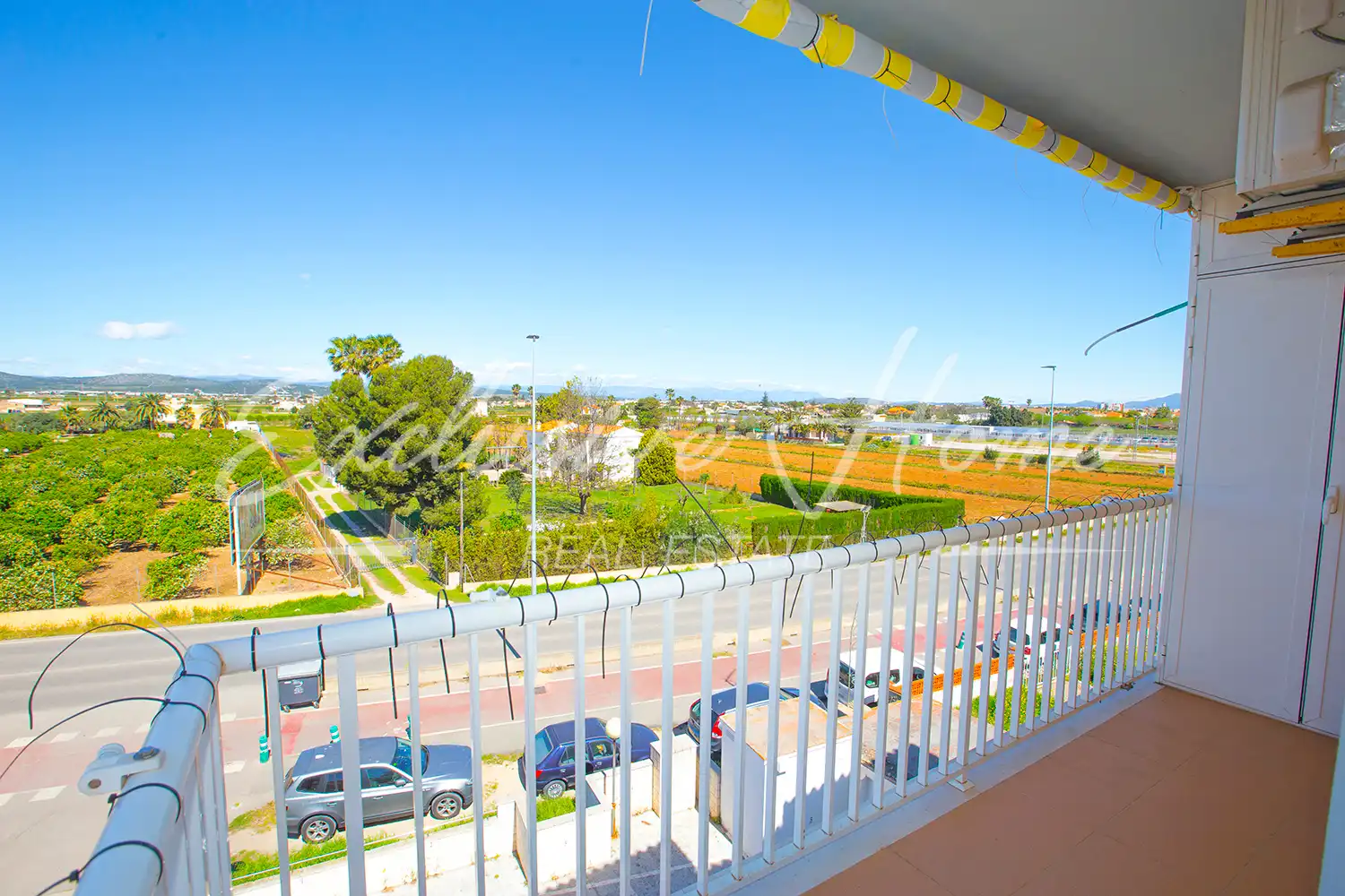 Vista exterior de Apartamento en venta en Peñíscola / Peníscola con Aire acondicionado, Calefacción y Trastero