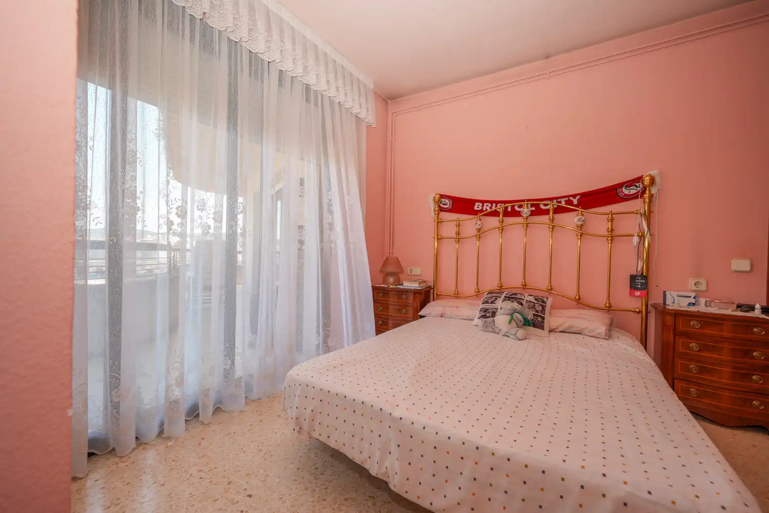 Habitación de Piso en venta en Girona con Calefacción, Parquet y Terraza