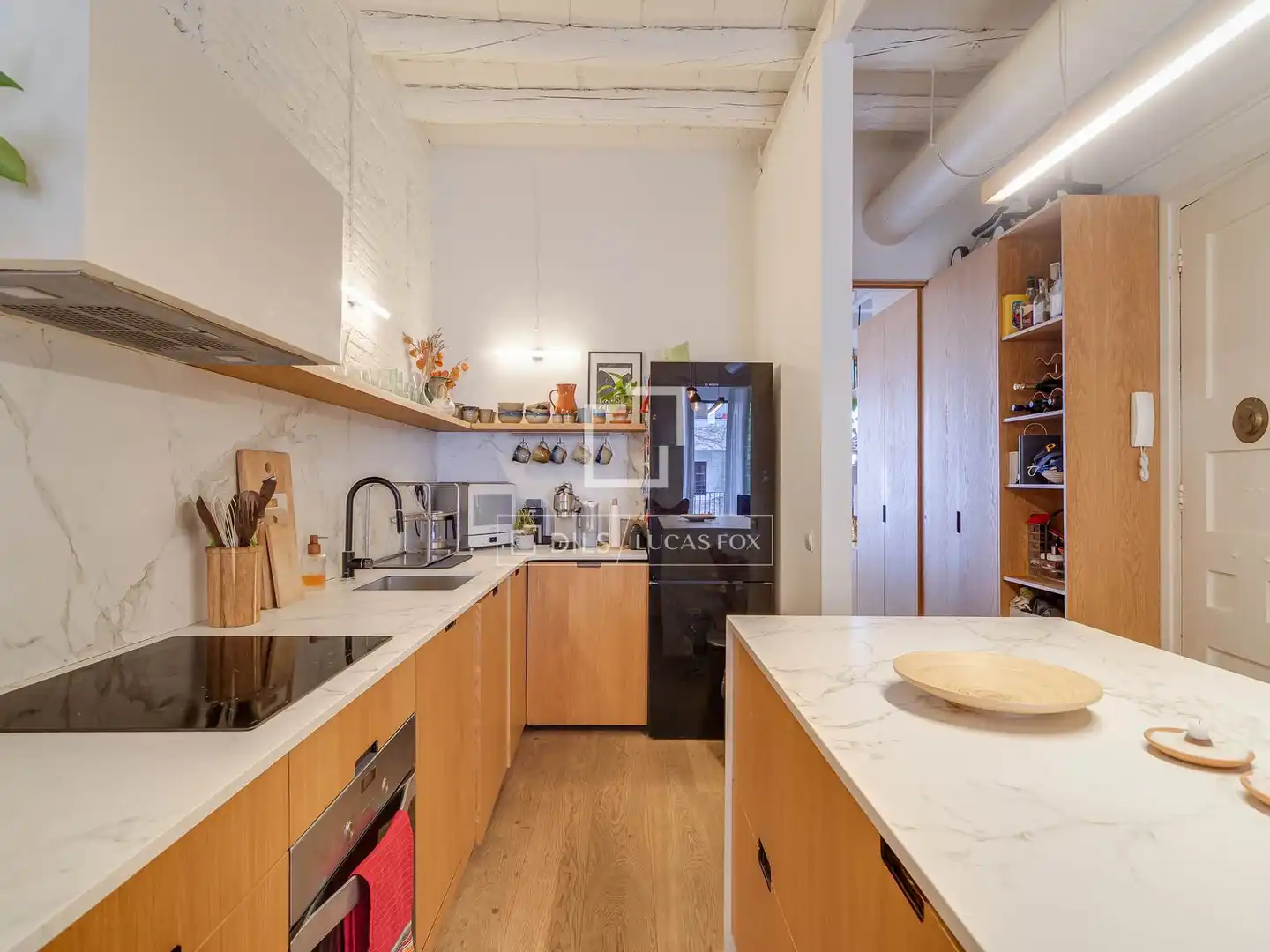 Küche von Wohnung zum Verkauf in Barcelona mit Klimaanlage, Heizung und Parkett