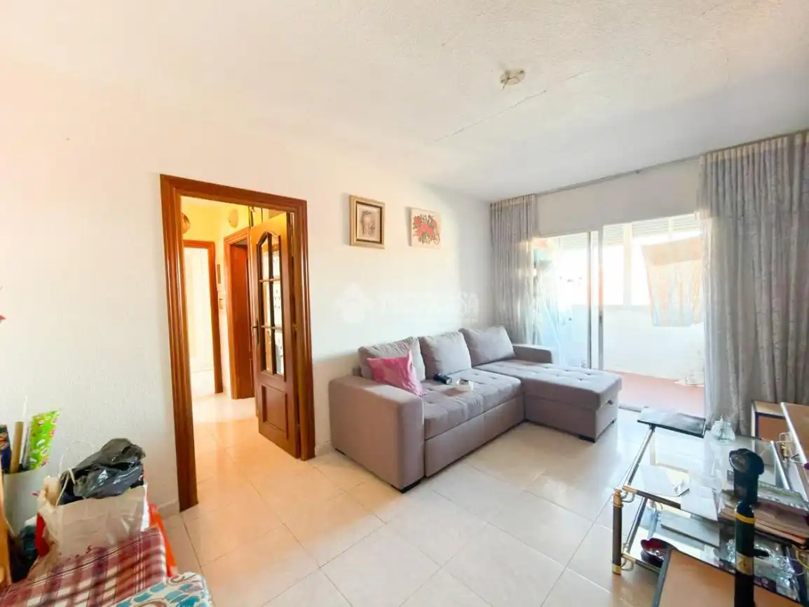 Living room of Flat for sale in Alcalá de Henares