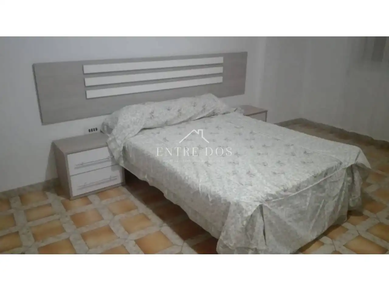 Flat for rent in Calle Pérez Galdós, Parque Ribalta - Plaza de Toros