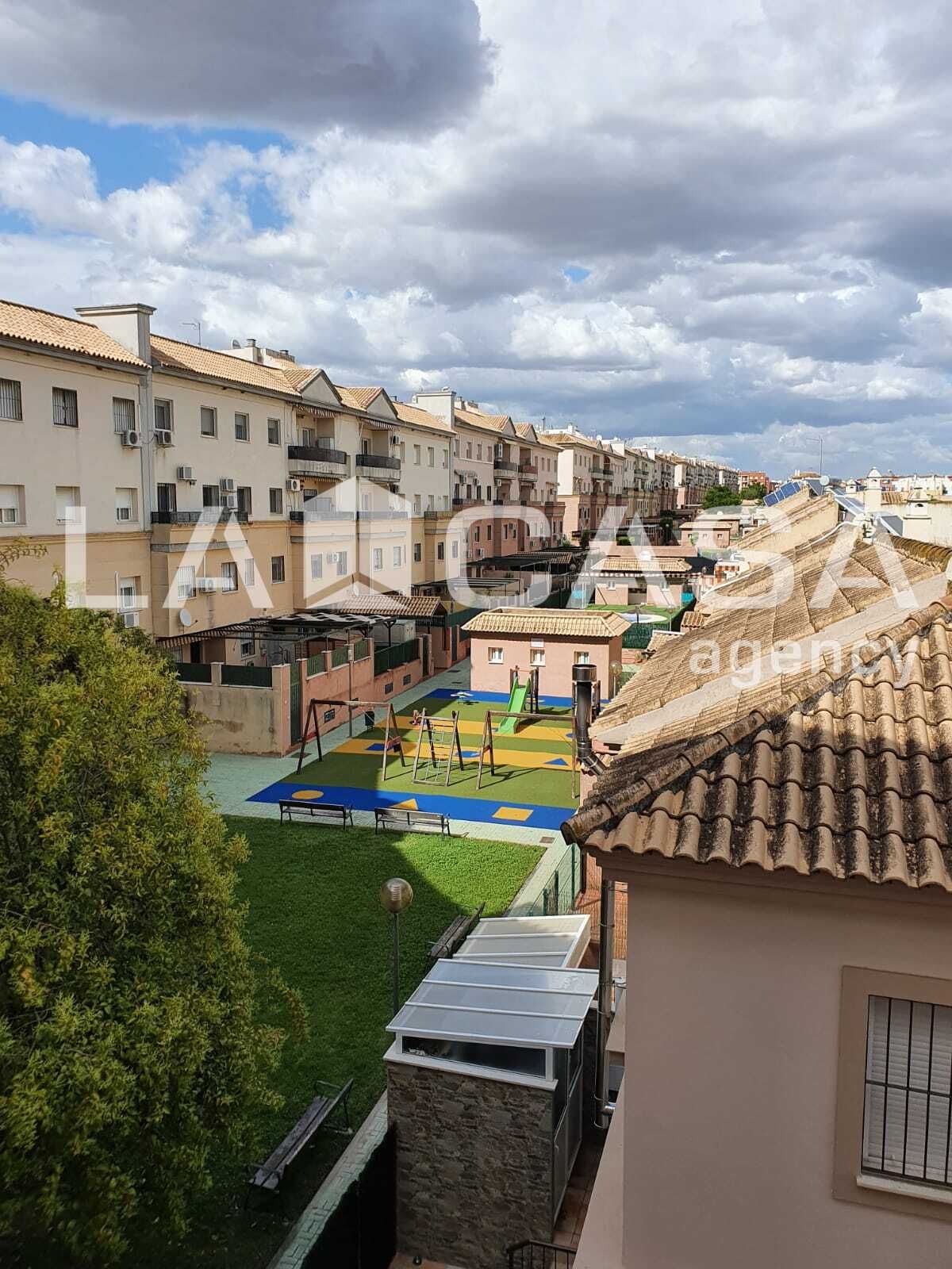 Exterior view of Flat for sale in Dos Hermanas