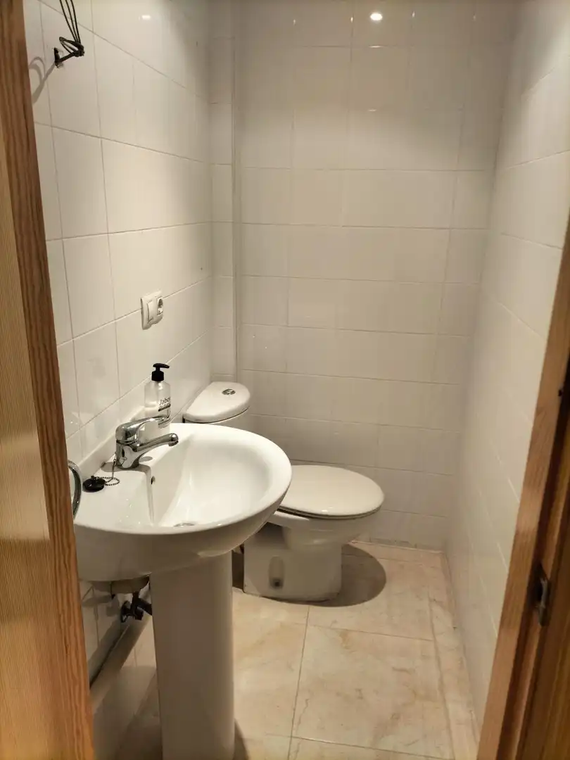 Bany de Oficina de lloguer en Castellón de la Plana / Castelló de la Plana