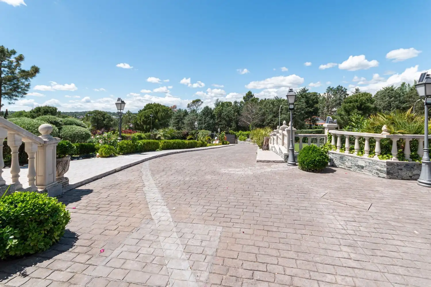 Vista exterior de Casa o chalet en venta en Algete con Aire acondicionado, Calefacción y Trastero