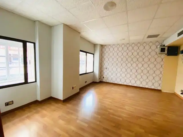 Office space with lift to rent in Centro - Plaza Mayor