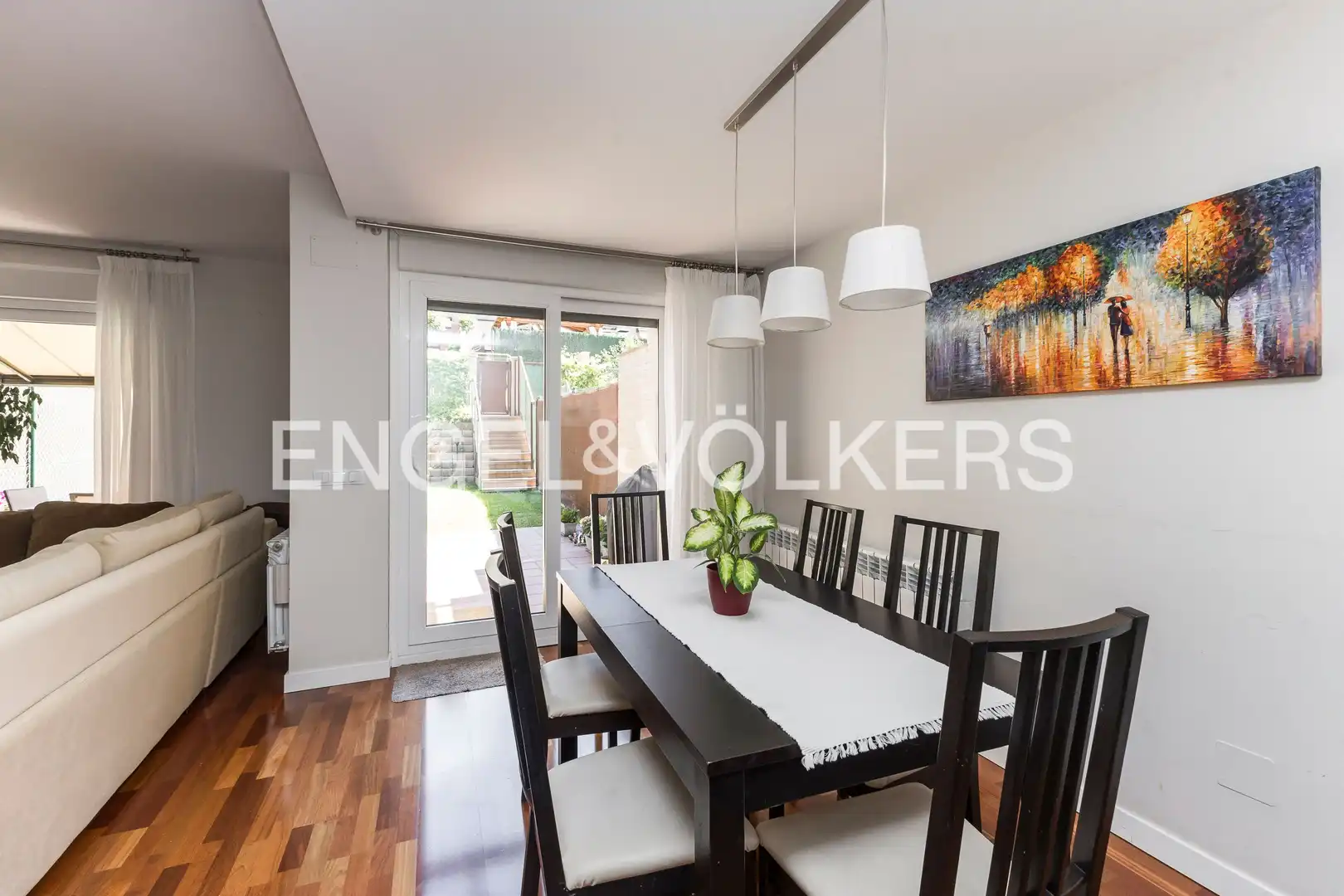 Comedor de Casa o chalet en venta en San Agustín del Guadalix con Aire acondicionado, Calefacción y Jardín privado