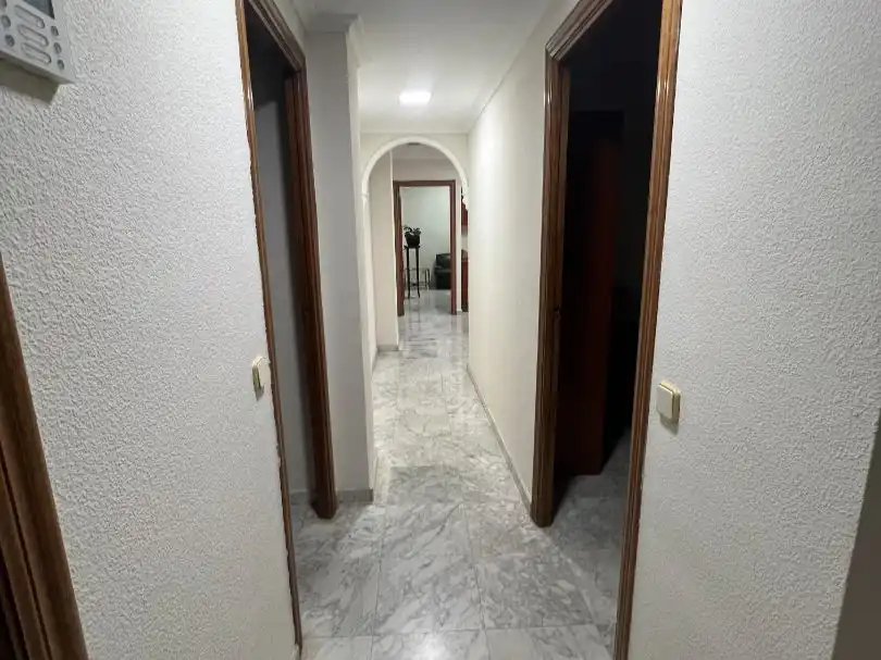 Oficina de lloguer en Nervión