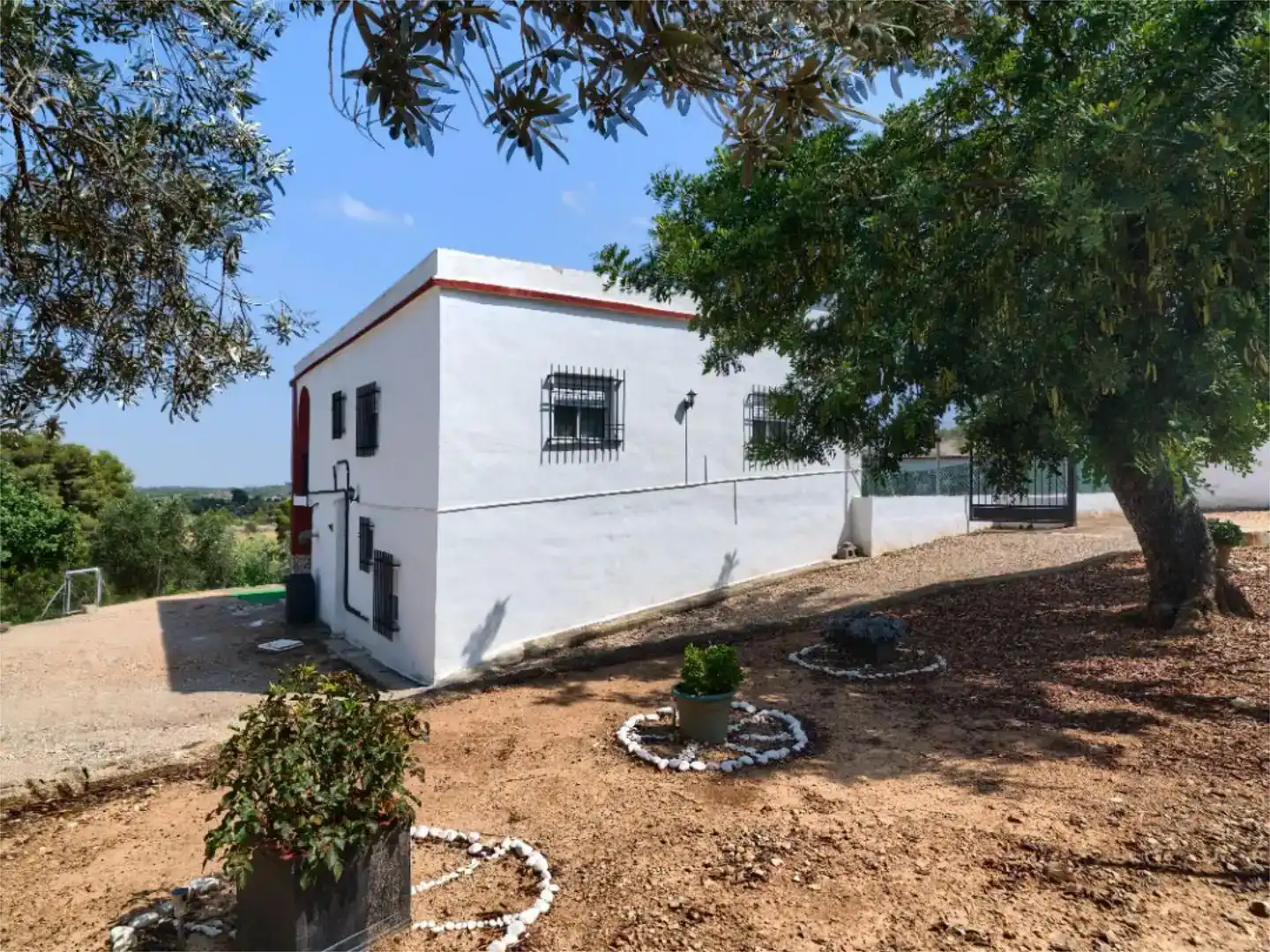 Vista exterior de Casa o xalet en venda en Chiva amb Balcó