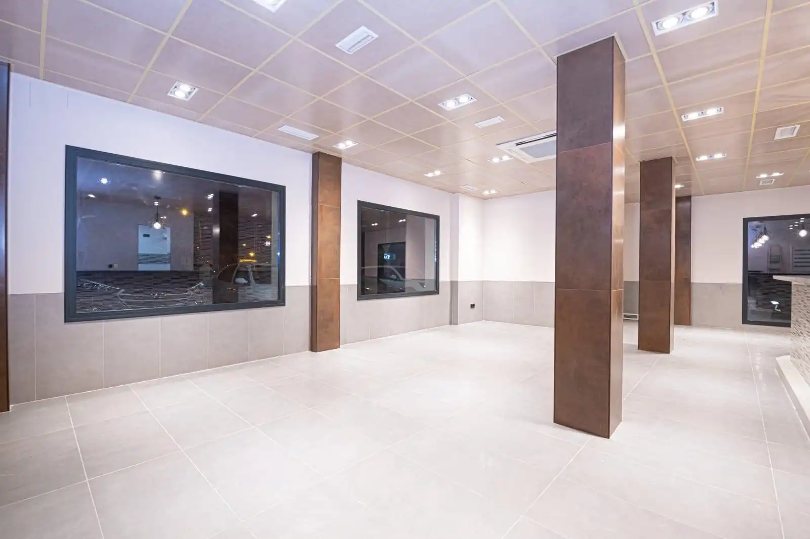 Local en venta en Lucena