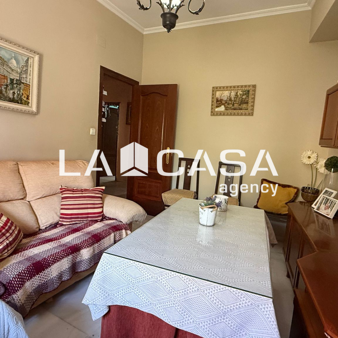 Flat for sale in  Sevilla Capital