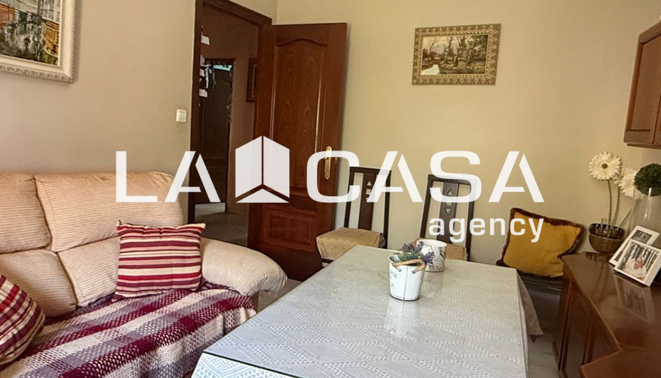 Photo 1 of Flat for sale in Ronda de Capuchinos, San Julián, Sevilla