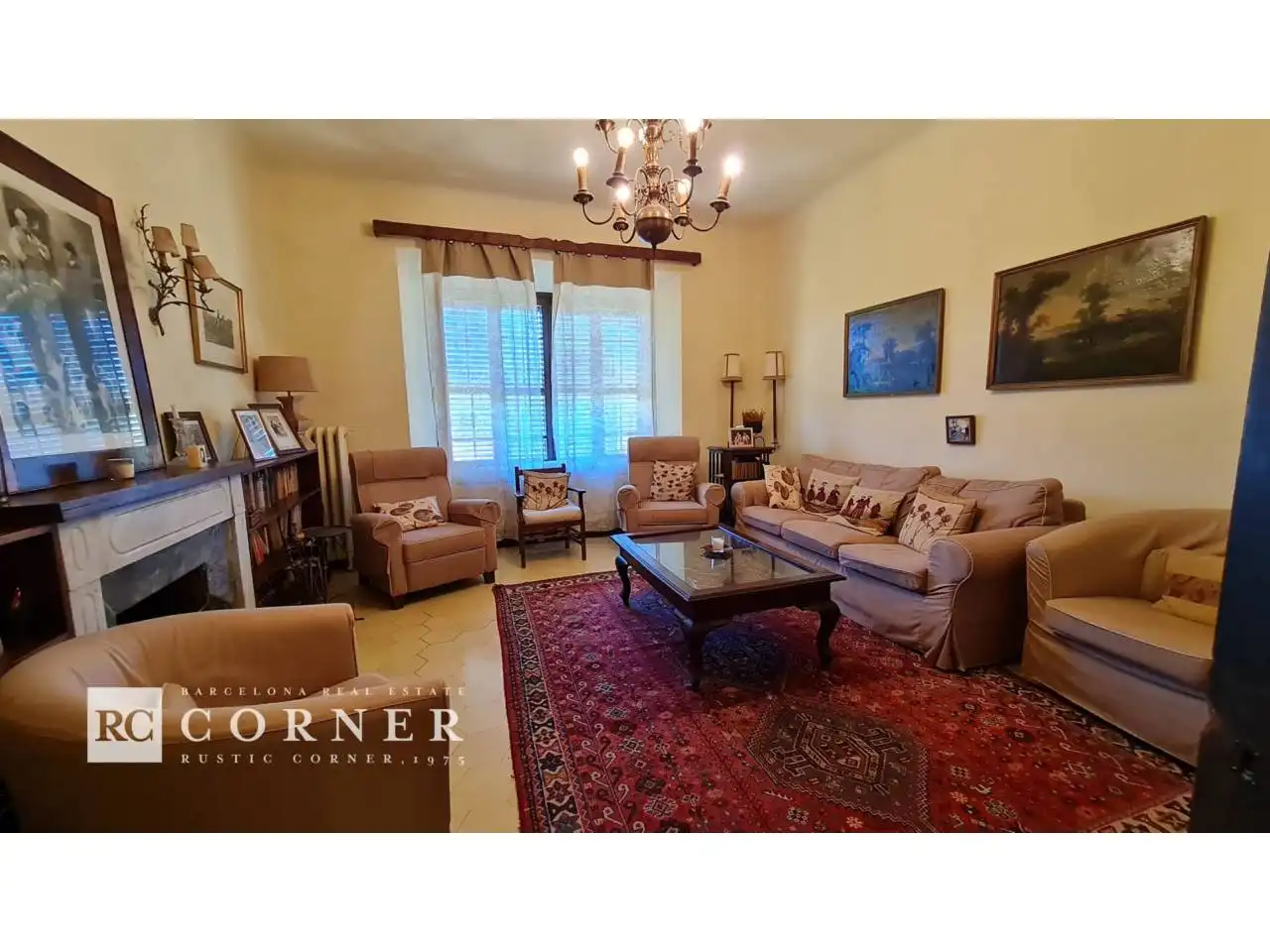 Living room of Country homes for sale in Santa Maria de Miralles