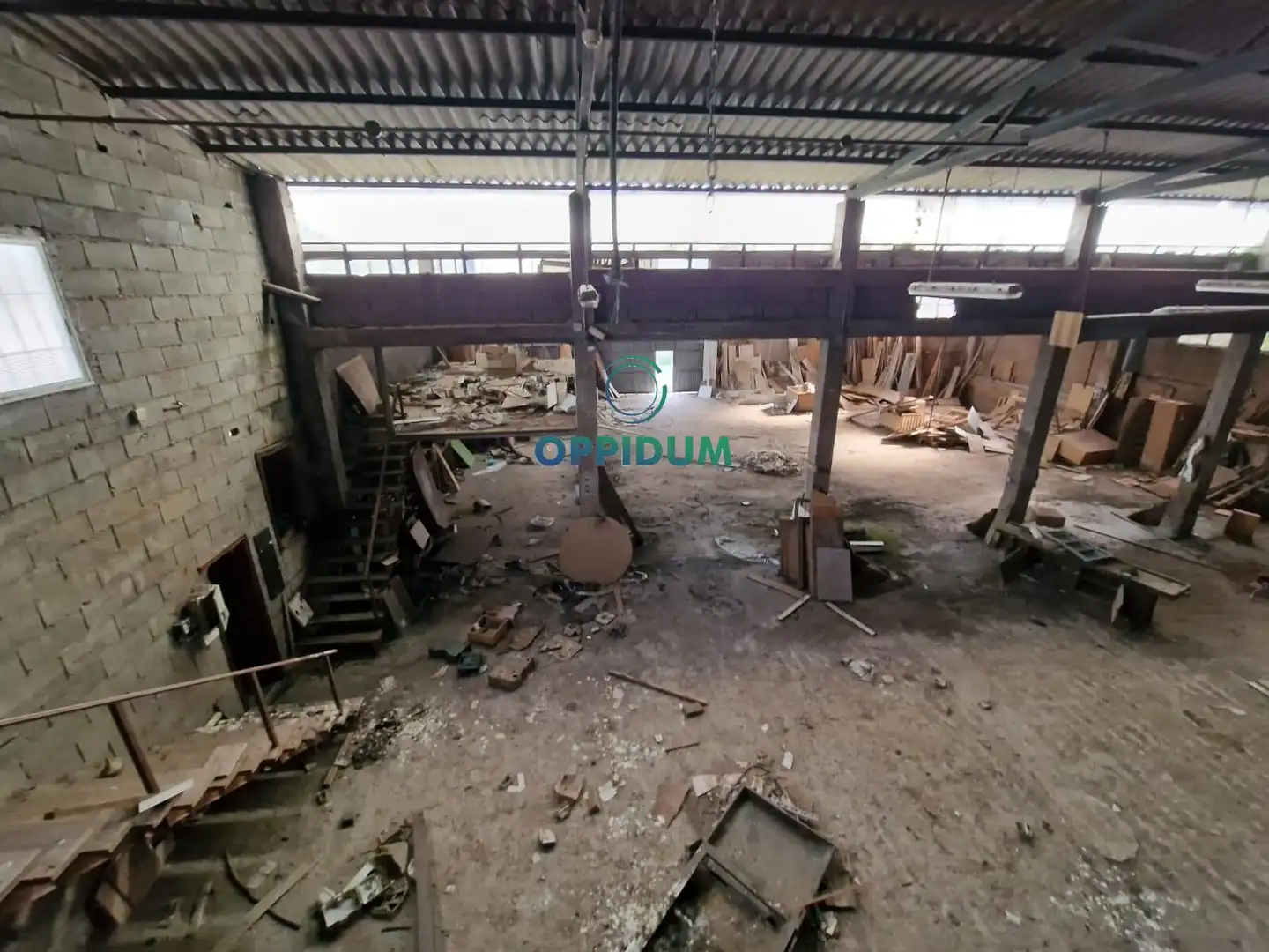 Industrial buildings for sale in Touro
