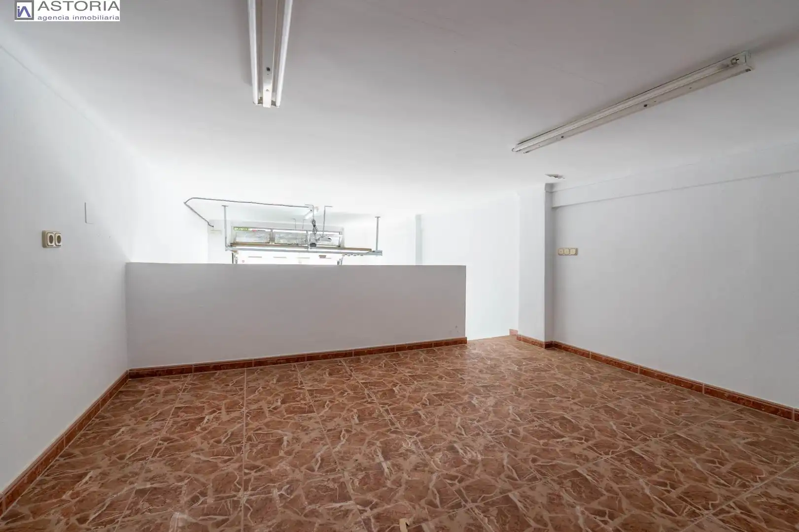 Locale commerciale in vendita a Calle Calle Doctor Fleming, imagen 15