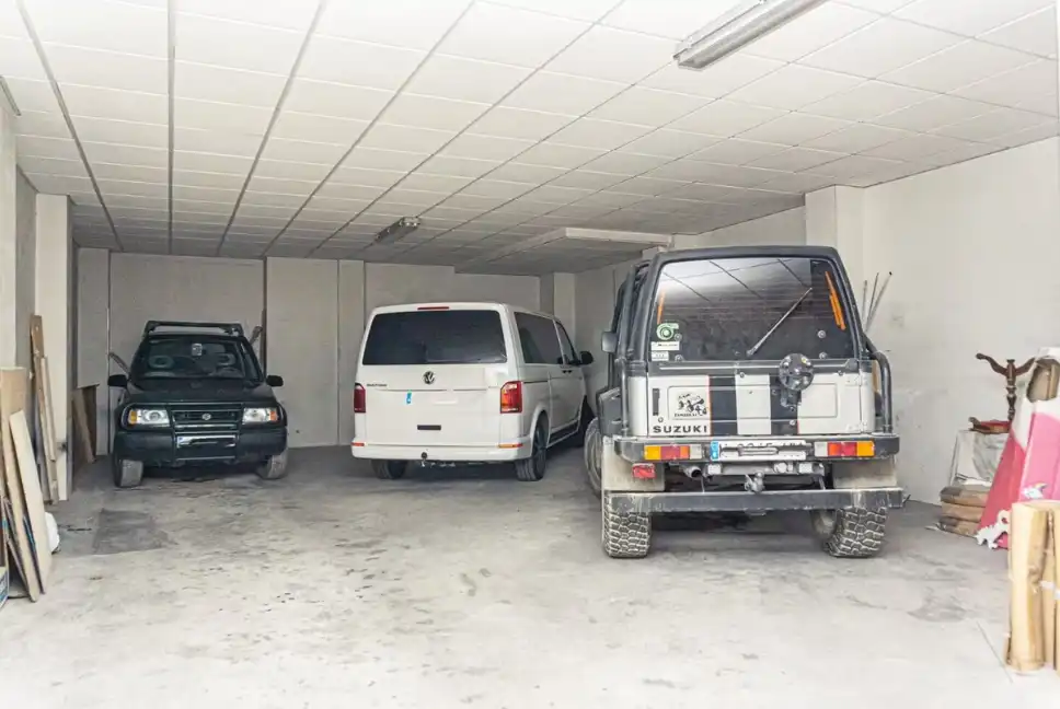Parking de Piso en venta en Alcalá la Real con Balcón