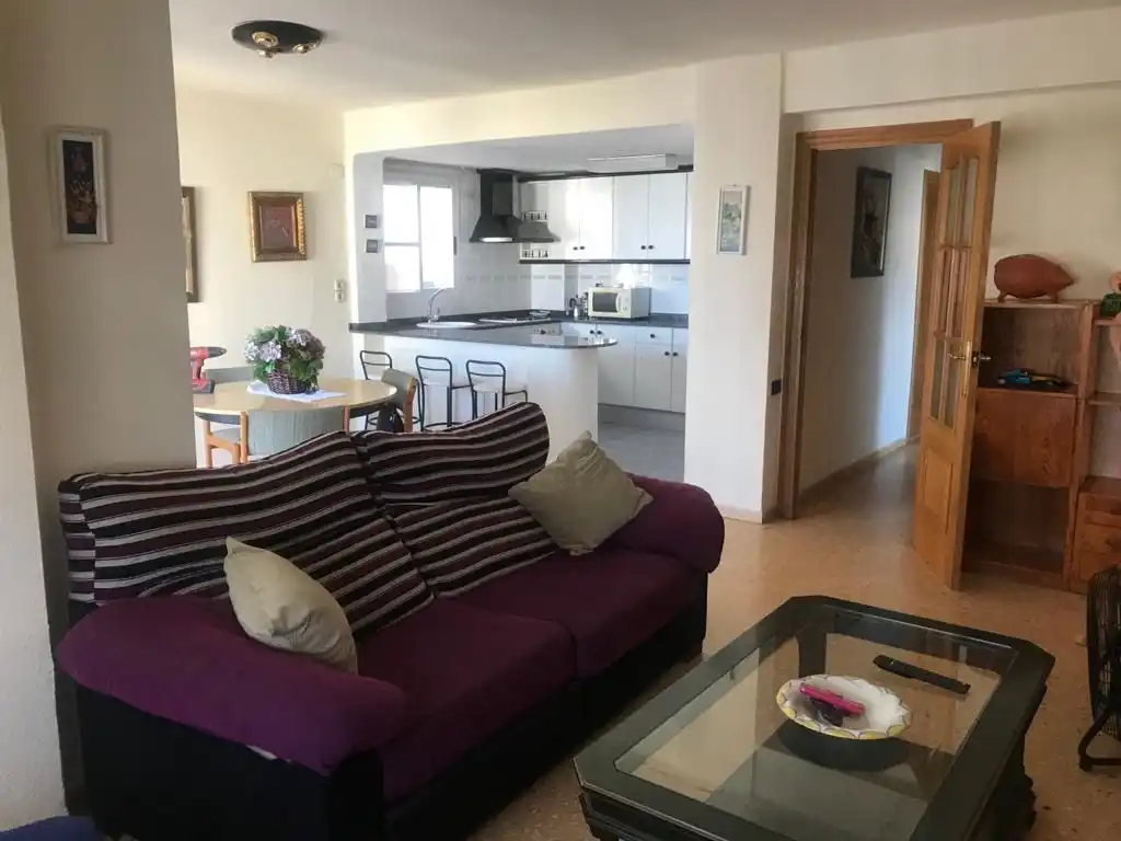 Sala de estar de Piso de alquiler en Sagunto / Sagunt con Aire acondicionado, Calefacción y Jardín privado