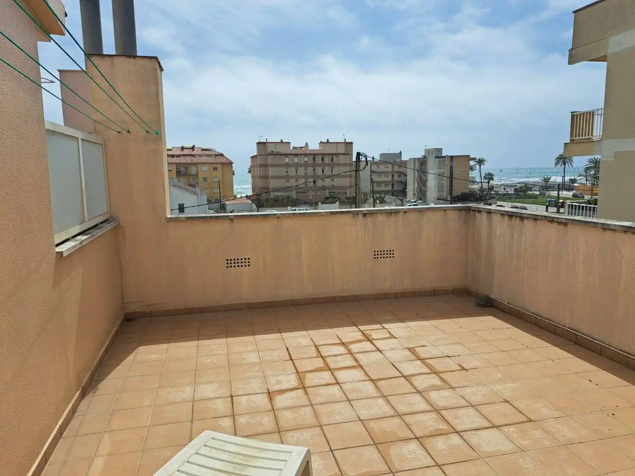 Terrasse von Haus oder Chalet zur Miete in Vilanova i la Geltrú mit Klimaanlage, Heizung und Privatgarten