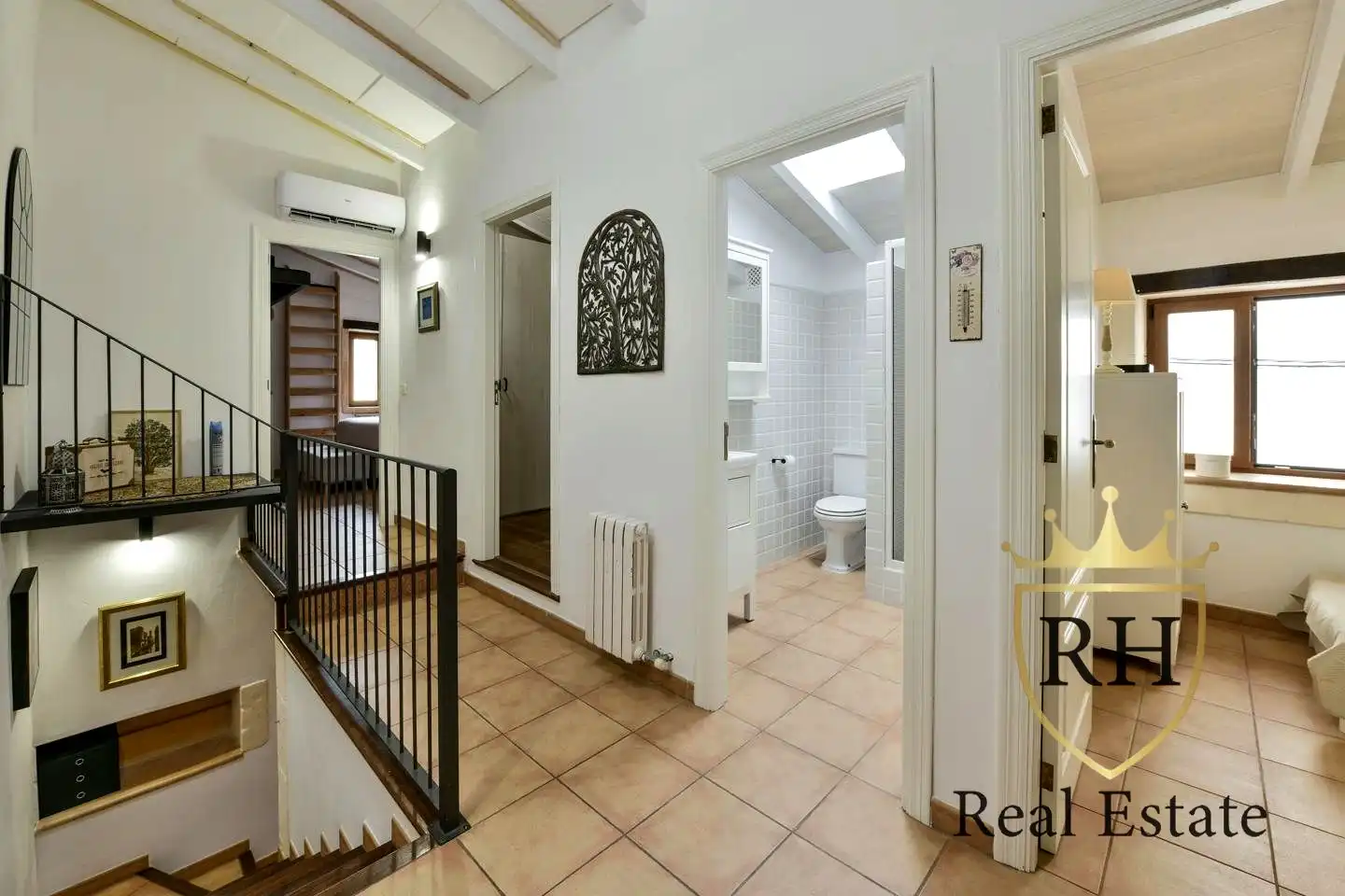Houses for sale in Campanet  with Air Conditioner, Heating and Terrace