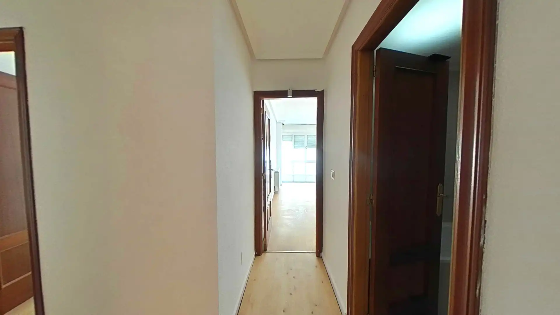 Wohnung zum Verkauf in Benavente mit Heizung, Ofen und Balkon