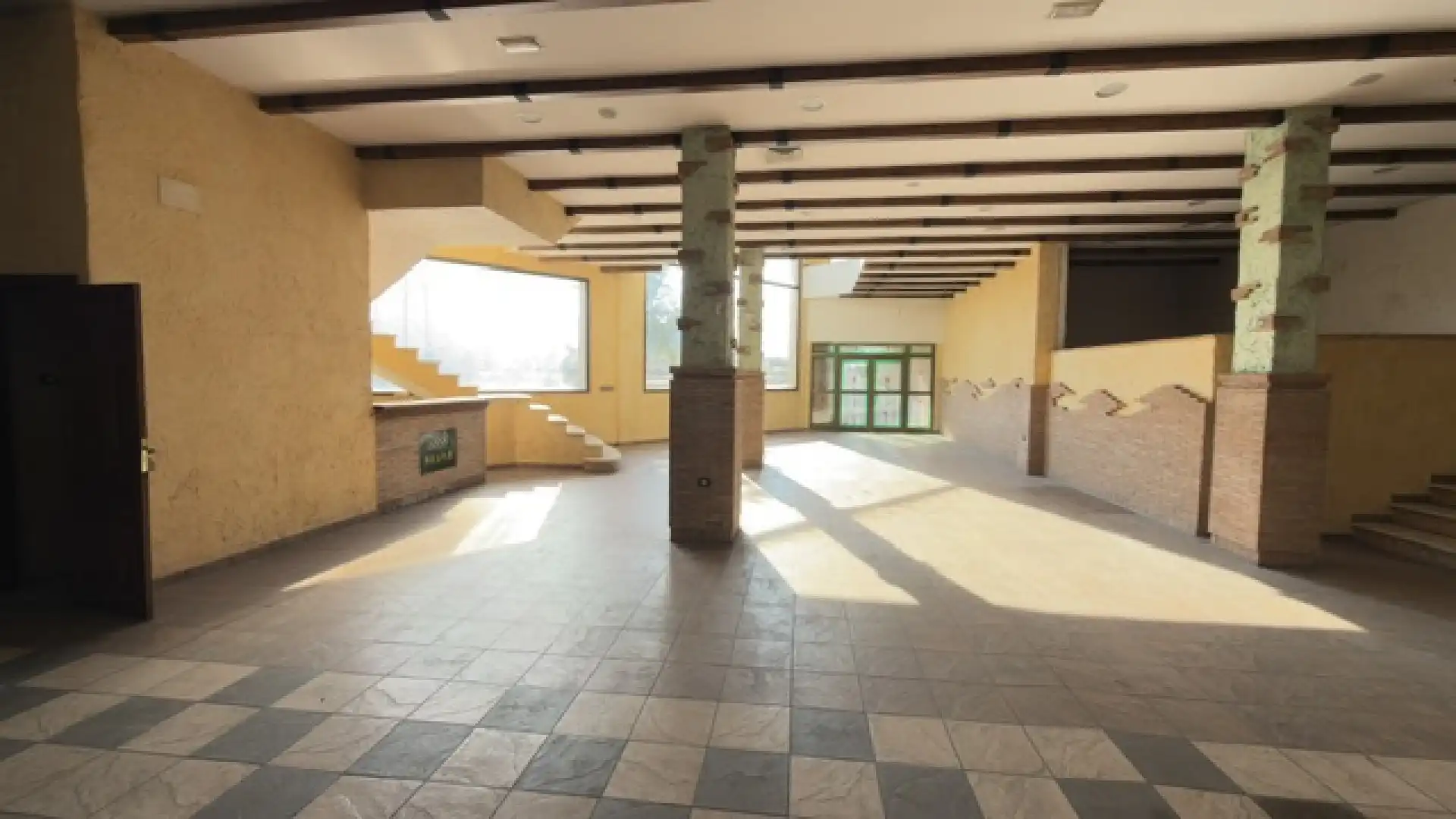 Local comercial en venda a La Romana, imagen 8