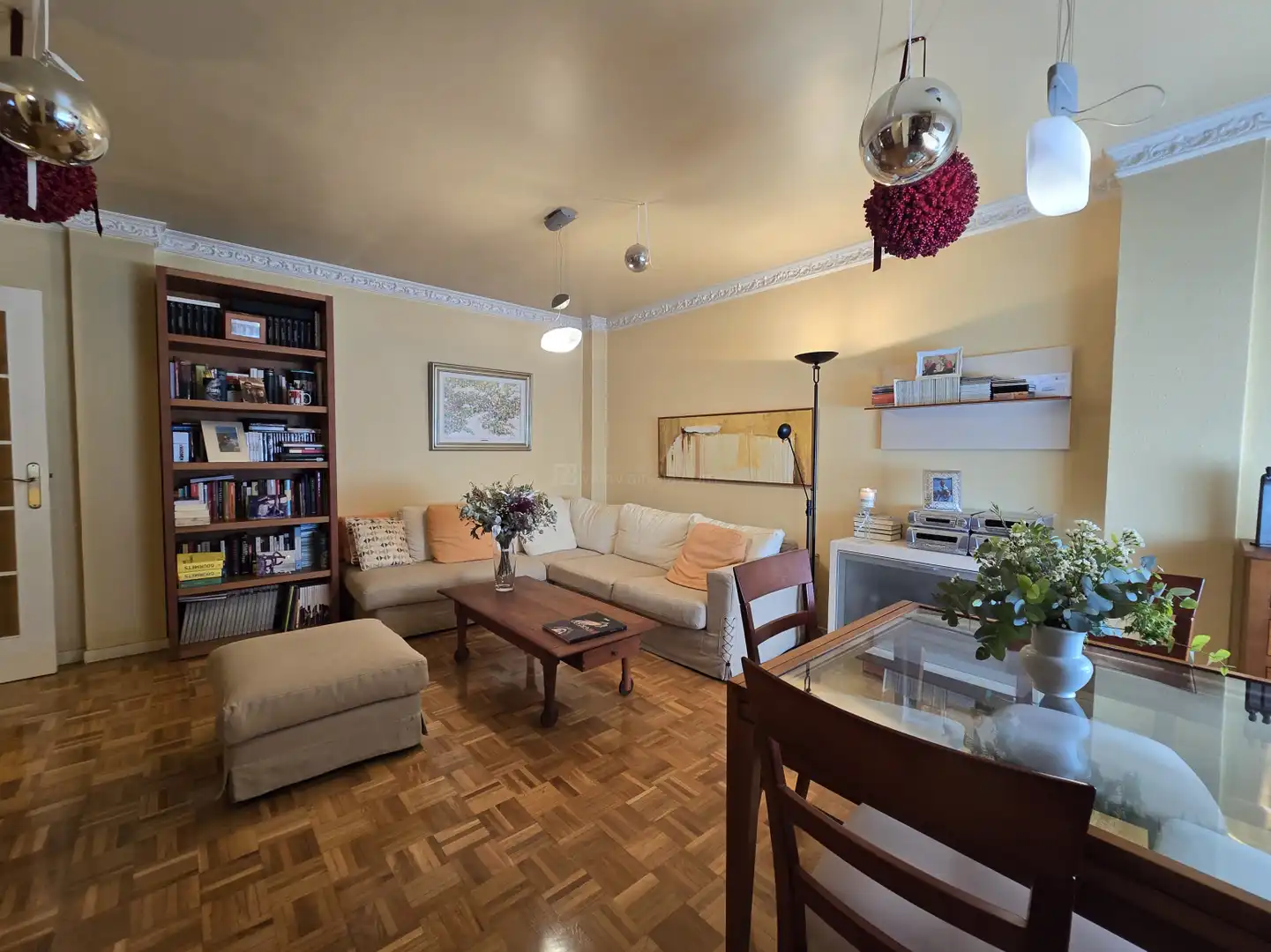 Wohnzimmer von Wohnung zum Verkauf in  Logroño mit Heizung, Parkett und Abstellraum