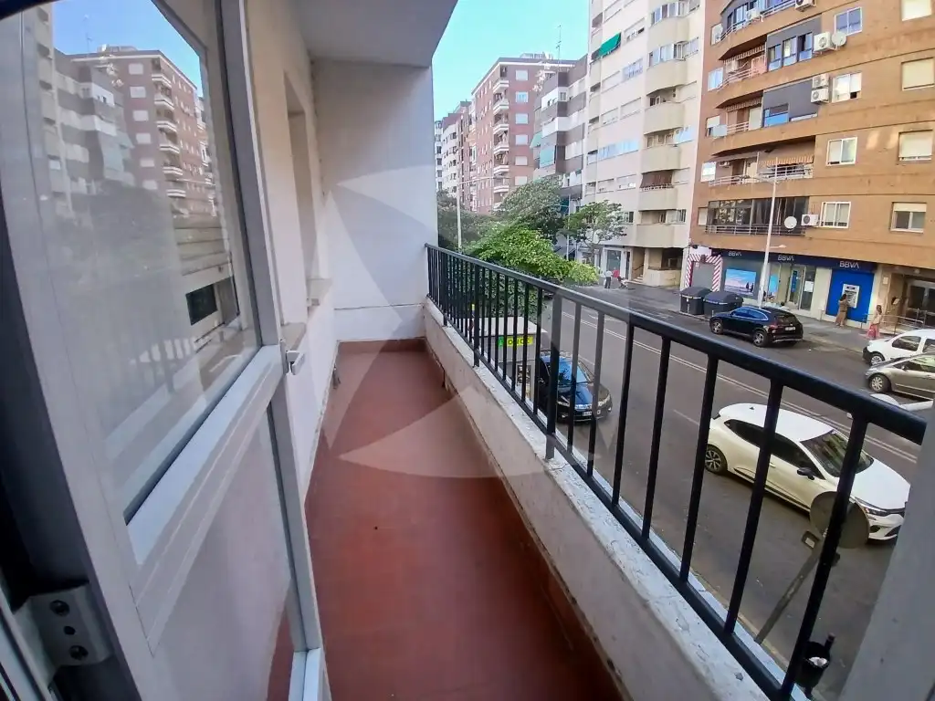 Piso de alquiler en Avenida Fernando Calzadilla, Santa Marina