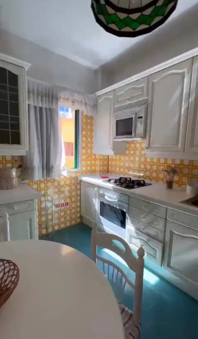 Cuina de Pis en venda en San Sebastián de la Gomera amb Moblat, Forn i Rentadora