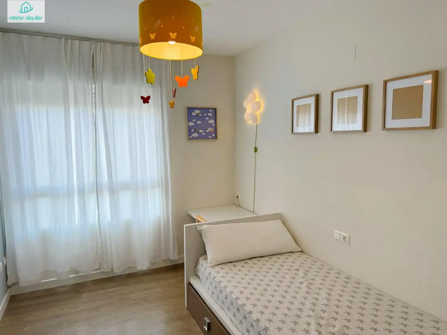 Habitación de Apartamento de alquiler en Sant Joan d'Alacant con Aire acondicionado, Jardín privado y Terraza