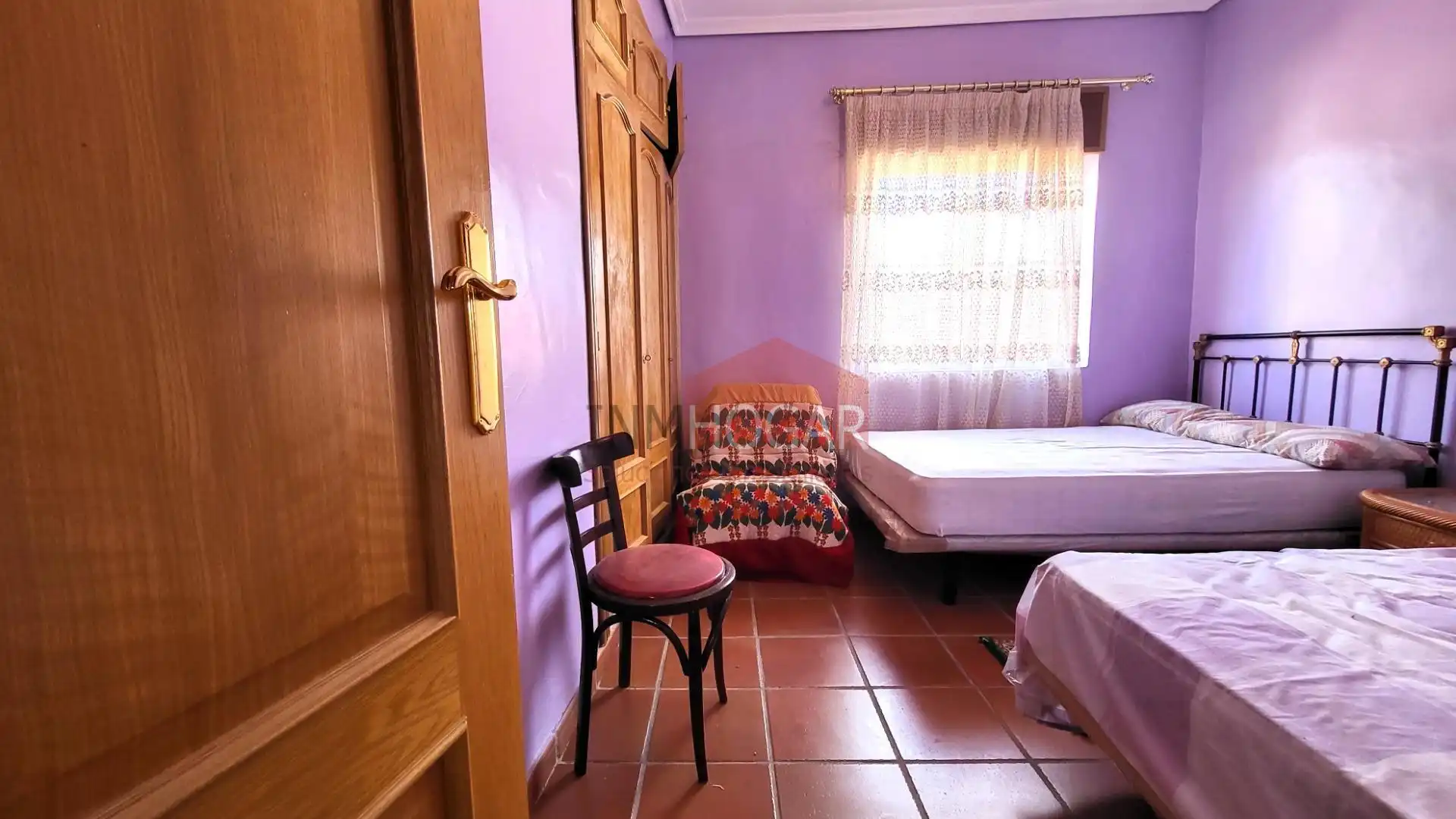 Habitación de Casa o chalet en venta en Aldeaseca de la Frontera con Terraza, Amueblado y Balcón