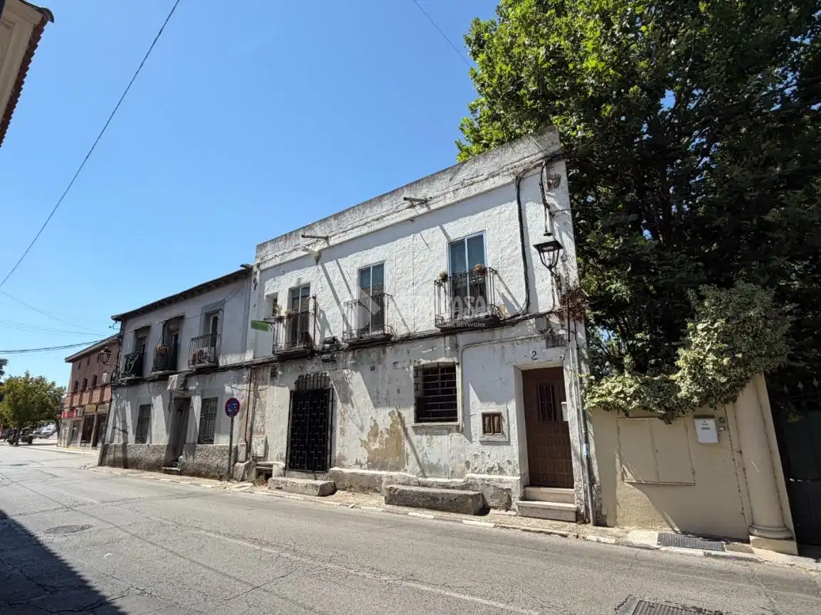 Vista exterior de Casa adosada en venta en Arganda del Rey con Calefacción, Jardín privado y Balcón